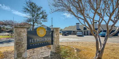 The Leighton Plano Image