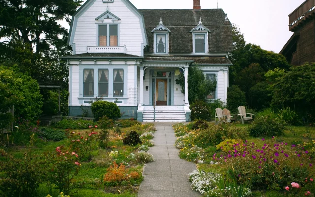 The Ultimate Guide to Creating a Sustainable Home Garden