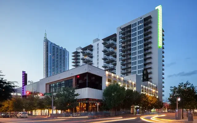Top 15 Austin High Rise Apartments - Best Luxury Rentals