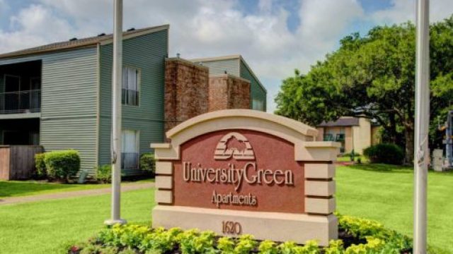 University Green Houston Rise Apartments Photo 1