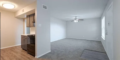 Villas at 1404 Fort Worth Photo 4