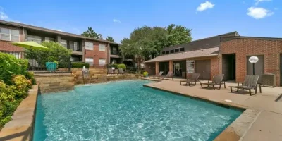 Westwind Apartments Denton Photo 3