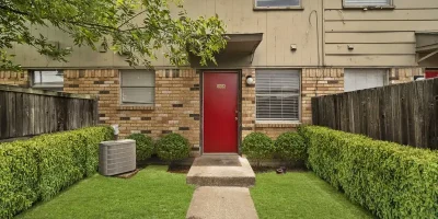 Westwood Townhomes Duncanville Photo 08