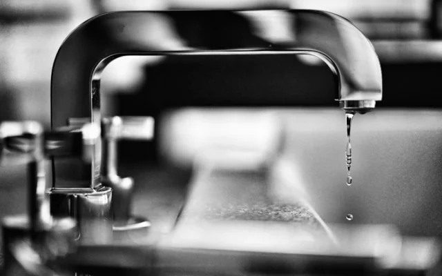 Why Fast Plumbing Repairs Matter in Modern Apartment Communities